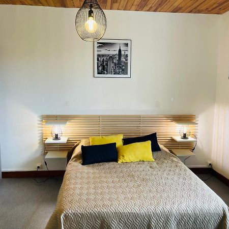 Studio Cosy Avec Parking Et Wifi Gratuit Bagnoles de l'Orne Normandie Bagian luar foto